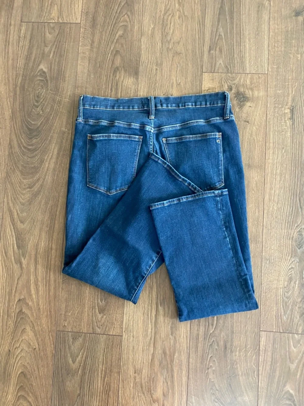 Madewell Deep Blue Flare Jeans - Picture 7 of 7